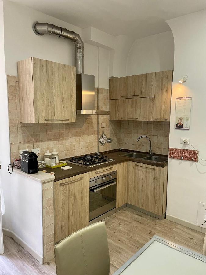 La Casa Di Titilla * Turin